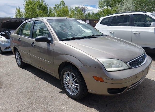 2005 FORD Focus