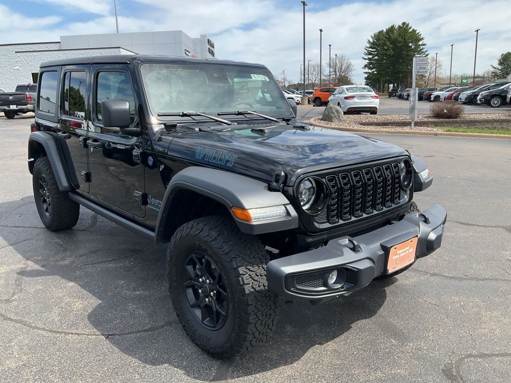 2025 JEEP Wrangler