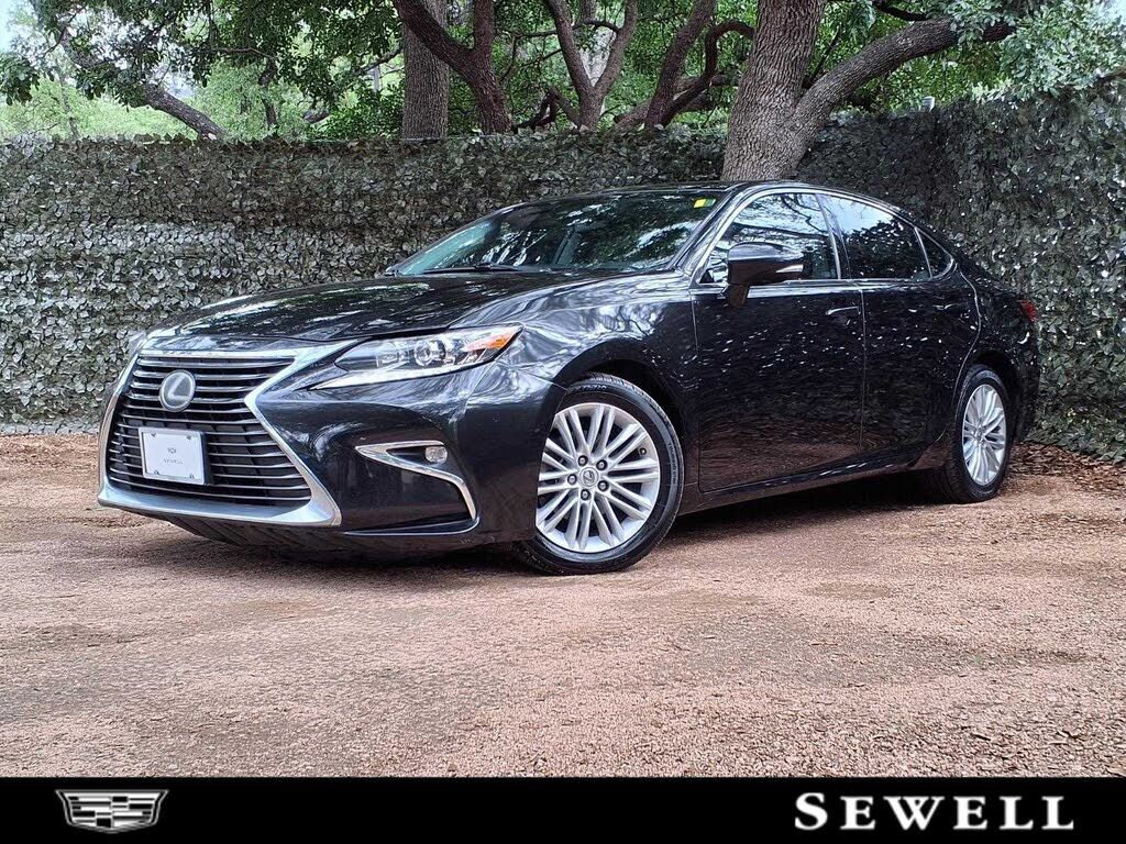 2018 LEXUS ES