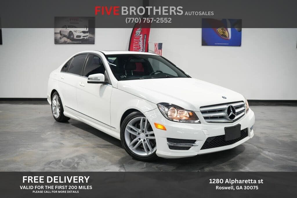 2013 MERCEDES-BENZ C-Class