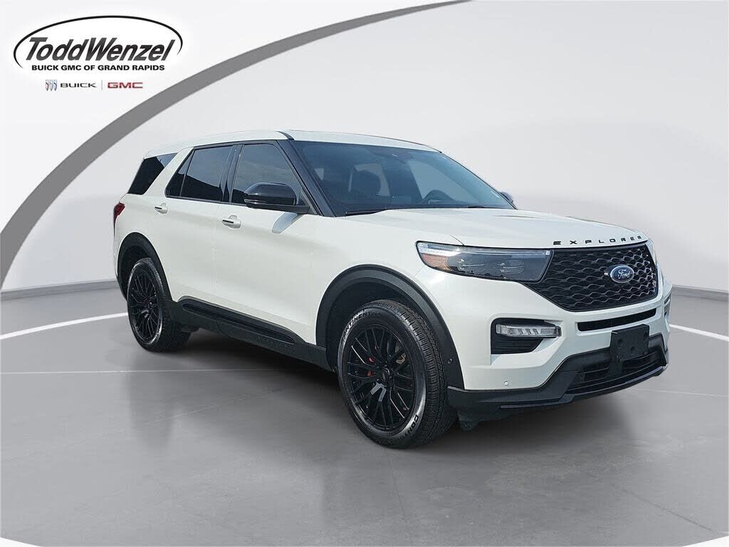 2021 FORD Explorer