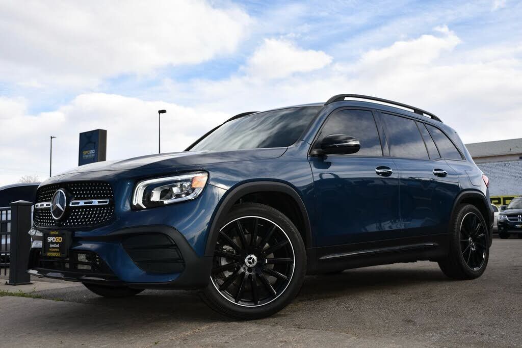 2022 MERCEDES-BENZ GLB-Class