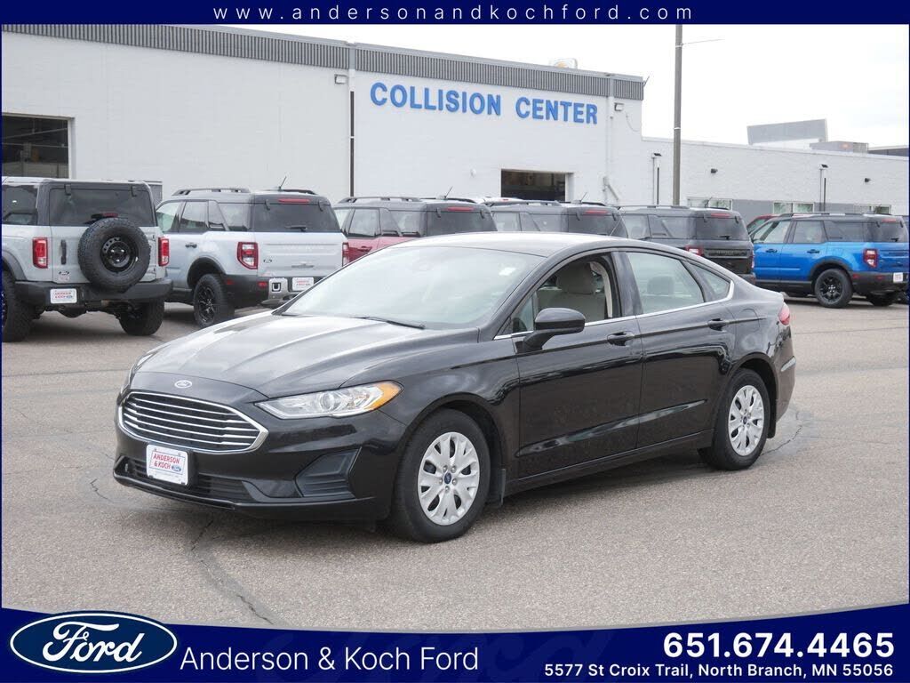 2019 FORD Fusion