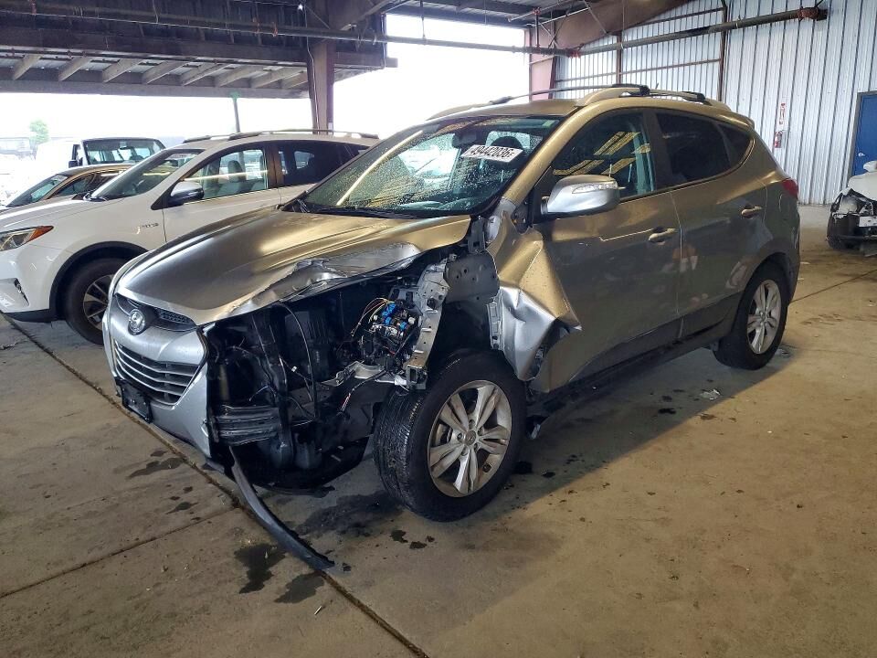 2012 HYUNDAI Tucson