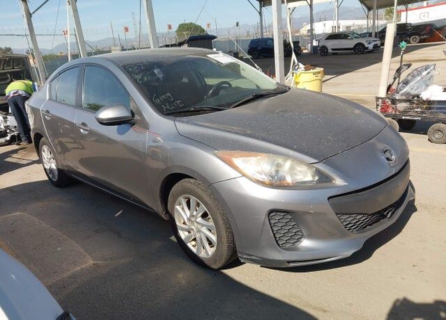 2012 MAZDA Mazda3