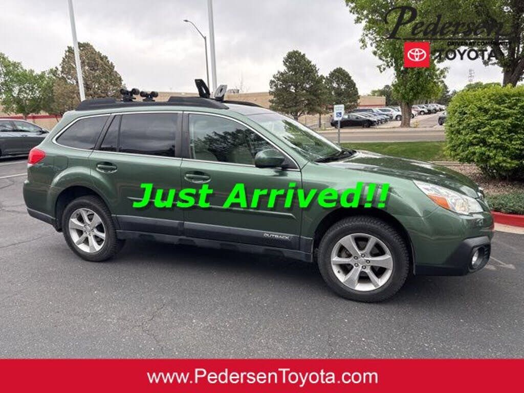 2013 SUBARU Outback