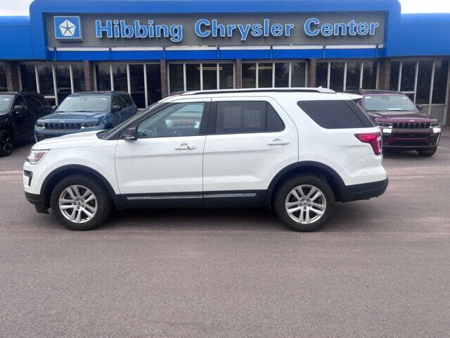 2019 FORD Explorer