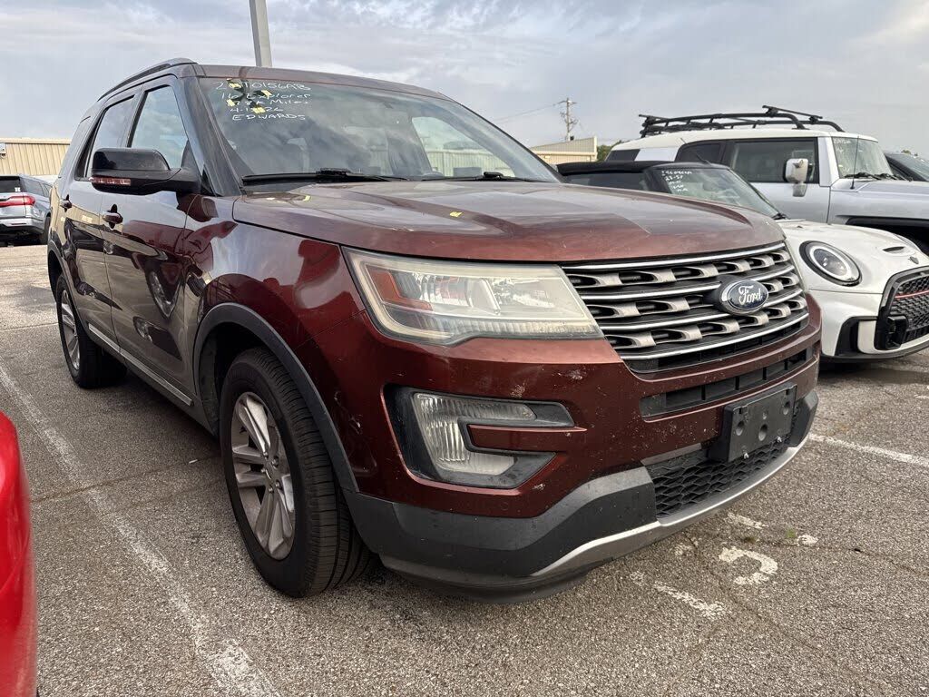 2016 FORD Explorer