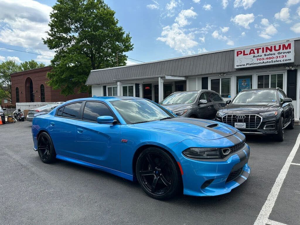 2019 DODGE Charger