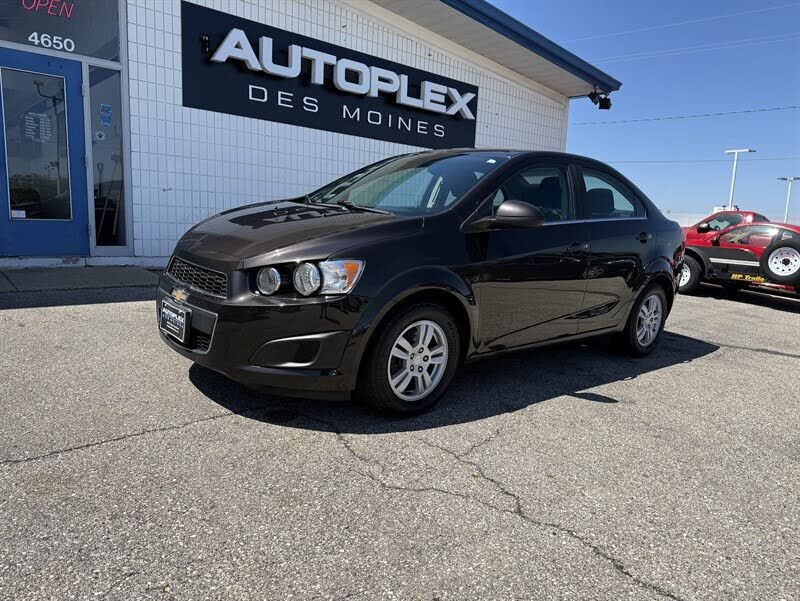 2016 CHEVROLET Sonic
