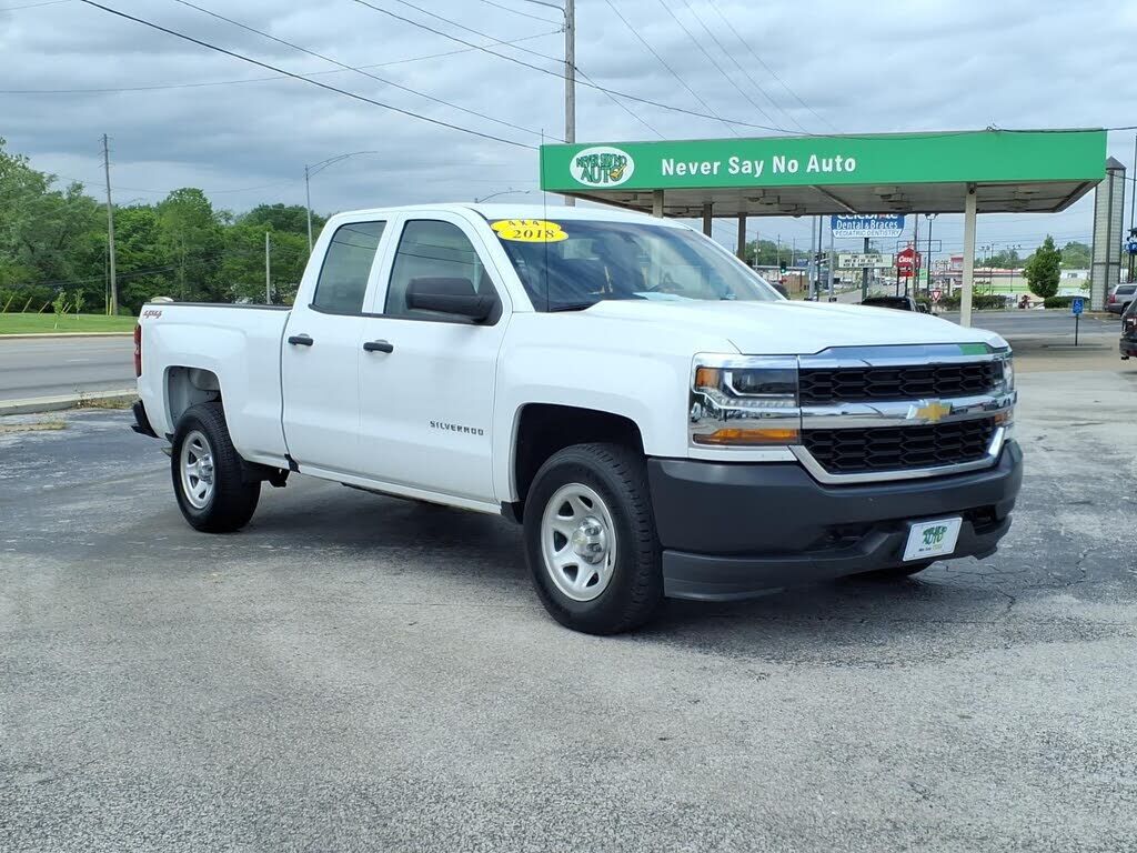 2018 CHEVROLET Silverado