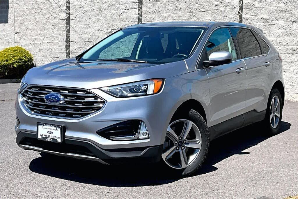 2022 FORD Edge