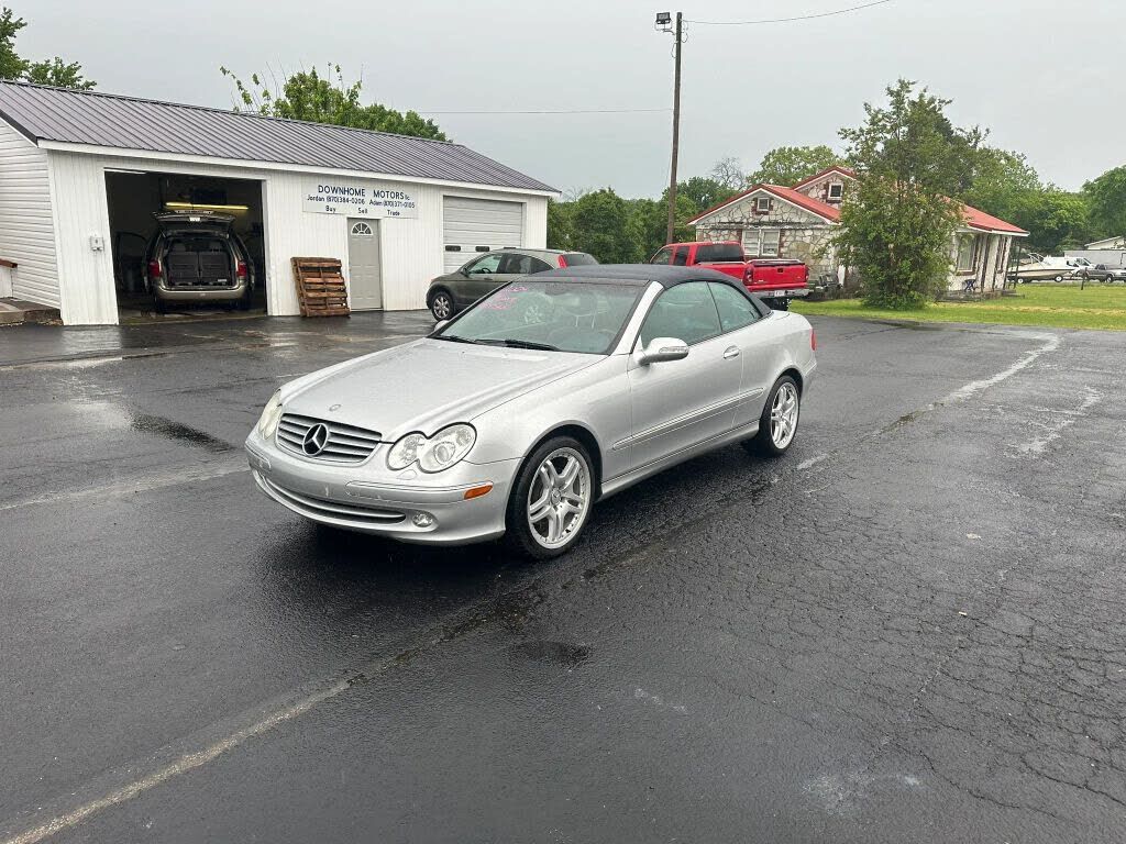 2004 MERCEDES-BENZ CLK-Class
