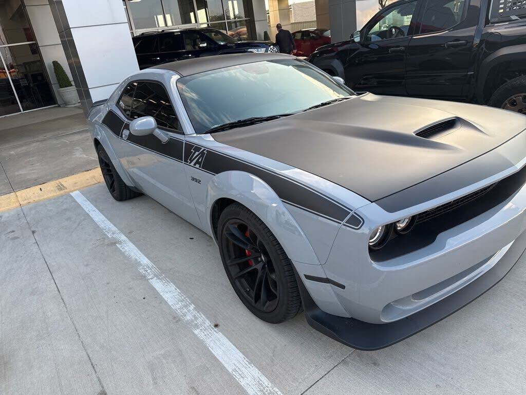 2021 DODGE Challenger