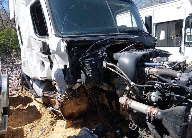 2019 FREIGHTLINER Cascadia