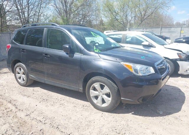 2015 SUBARU Forester