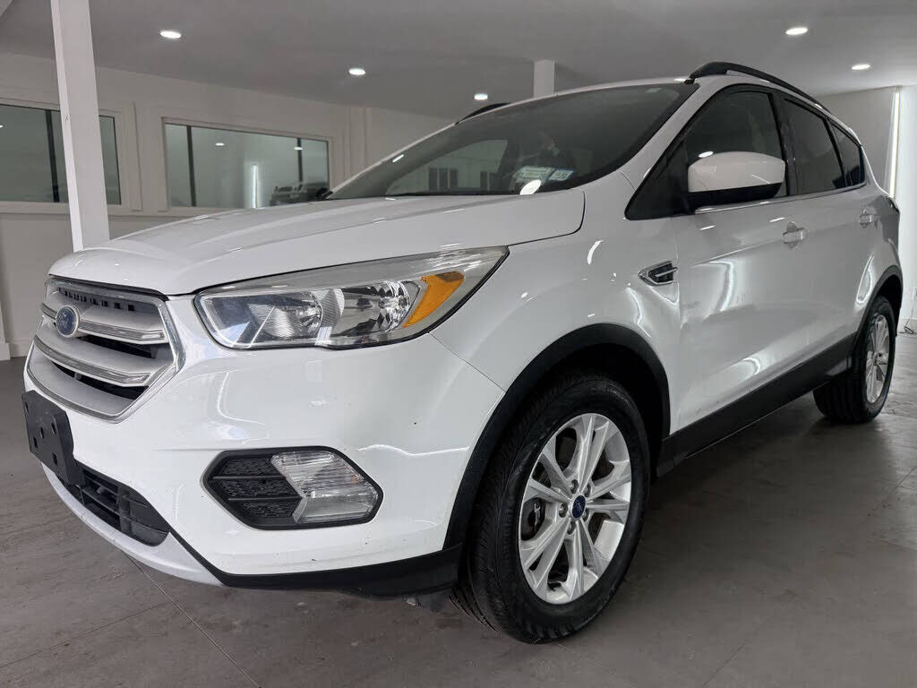 2018 FORD Escape