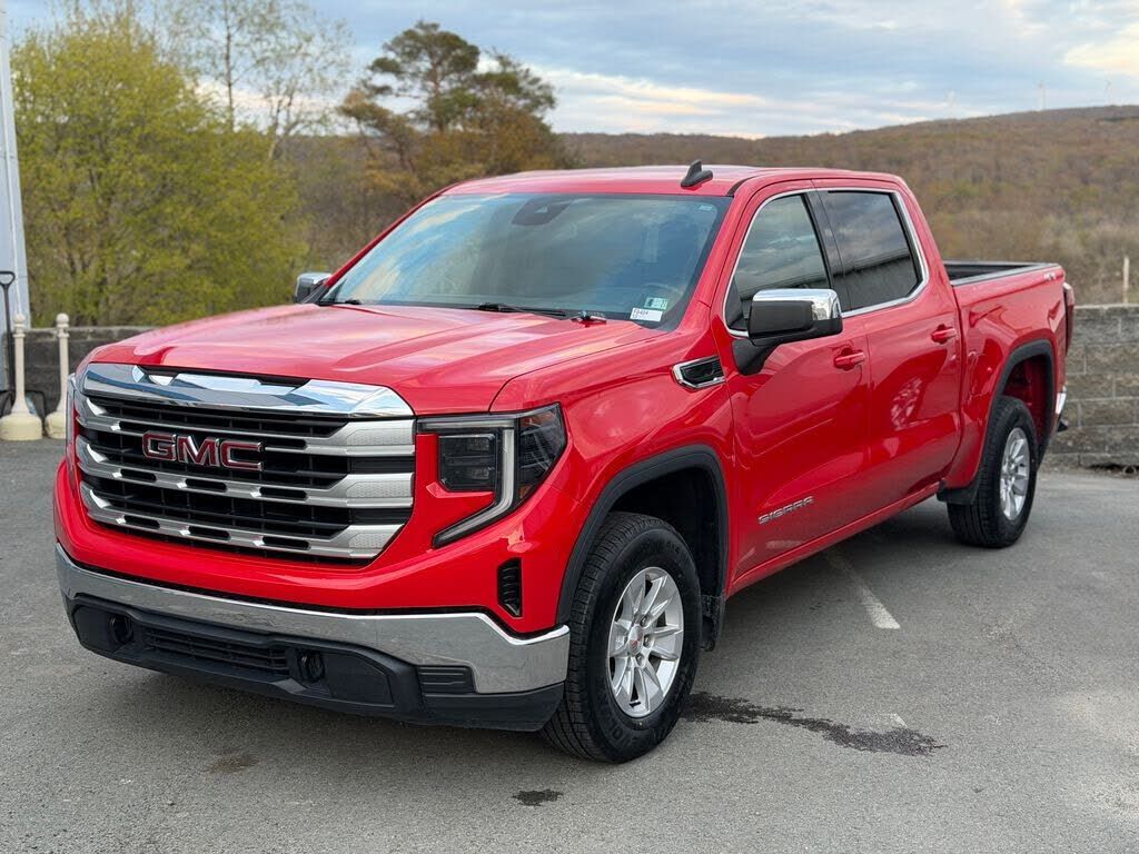 2023 GMC Sierra