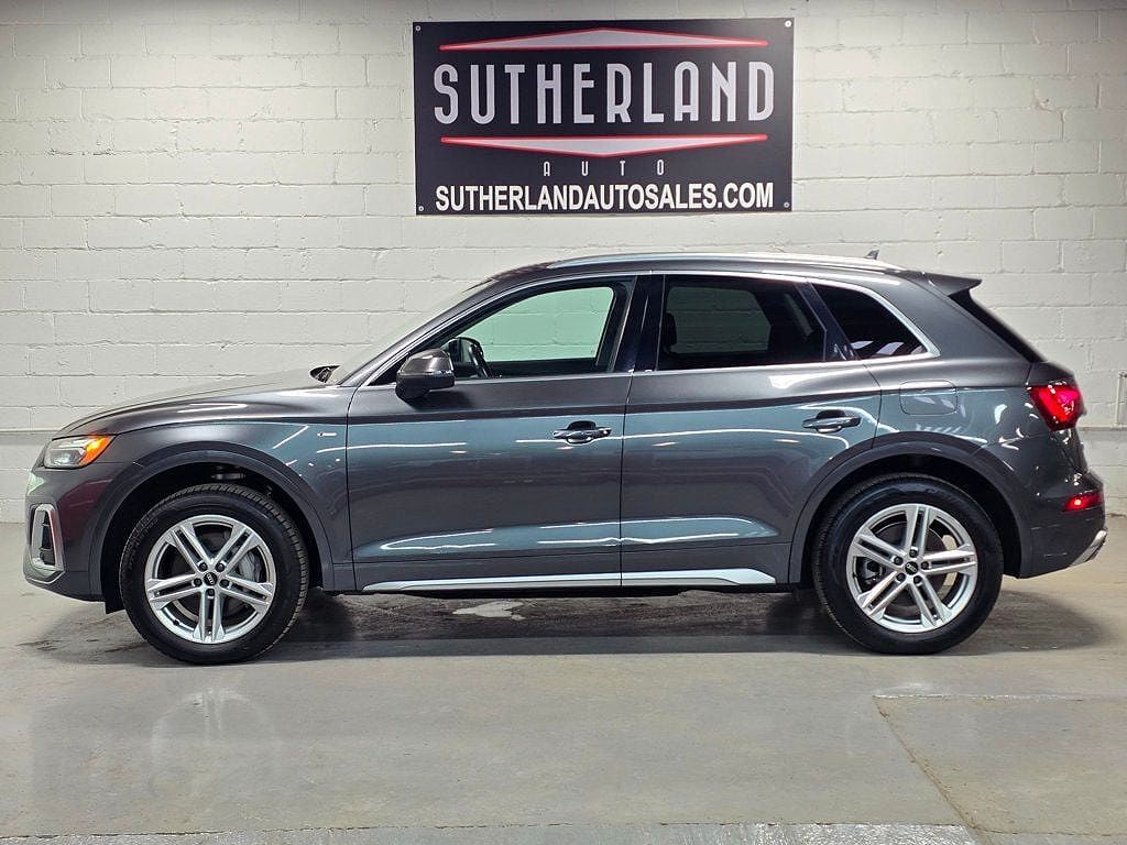 2021 AUDI Q5 e