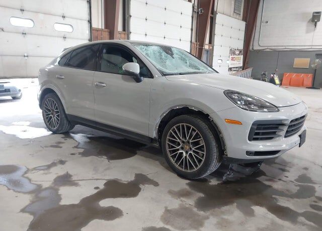 2023 PORSCHE Cayenne