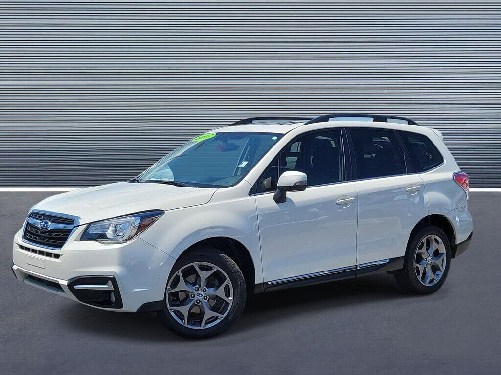 2017 SUBARU Forester