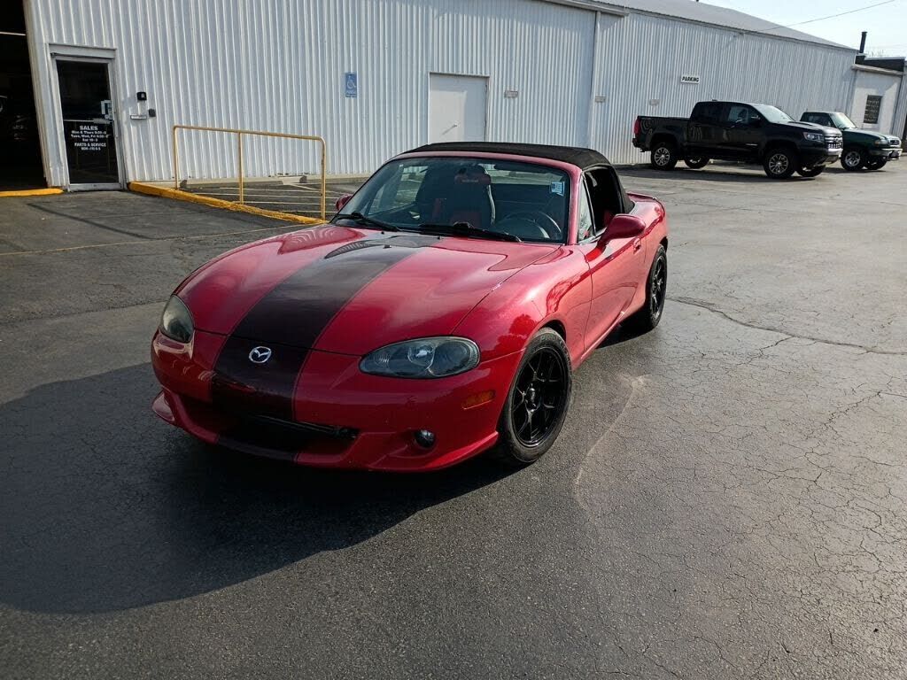 2004 MAZDA MX-5