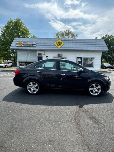 2014 CHEVROLET Sonic