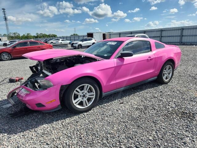 2010 FORD Mustang