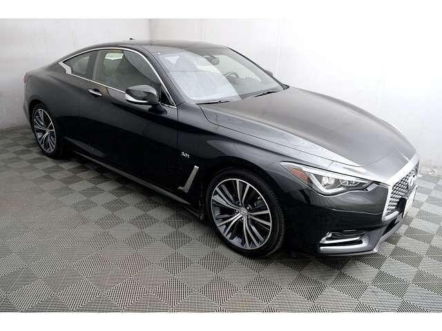 2017 INFINITI Q60