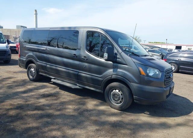 2017 FORD Transit