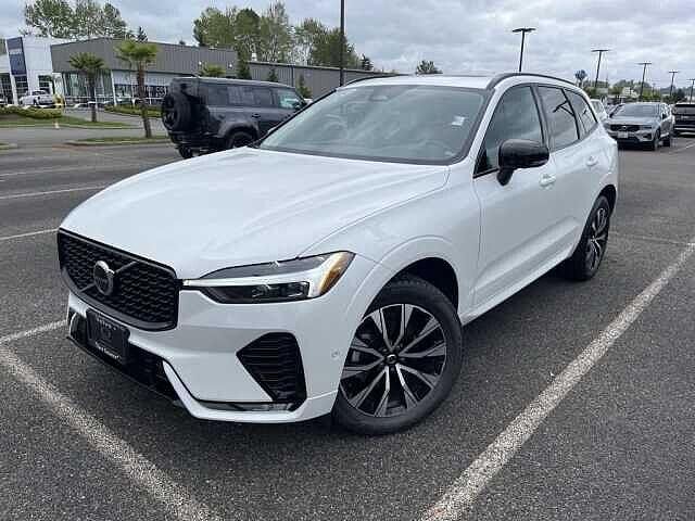 2025 VOLVO XC60