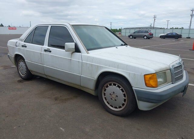 1992 MERCEDES-BENZ 190