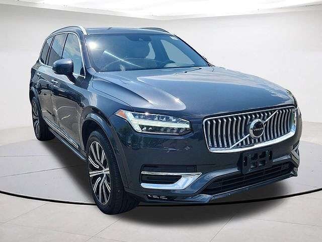 2021 VOLVO XC90