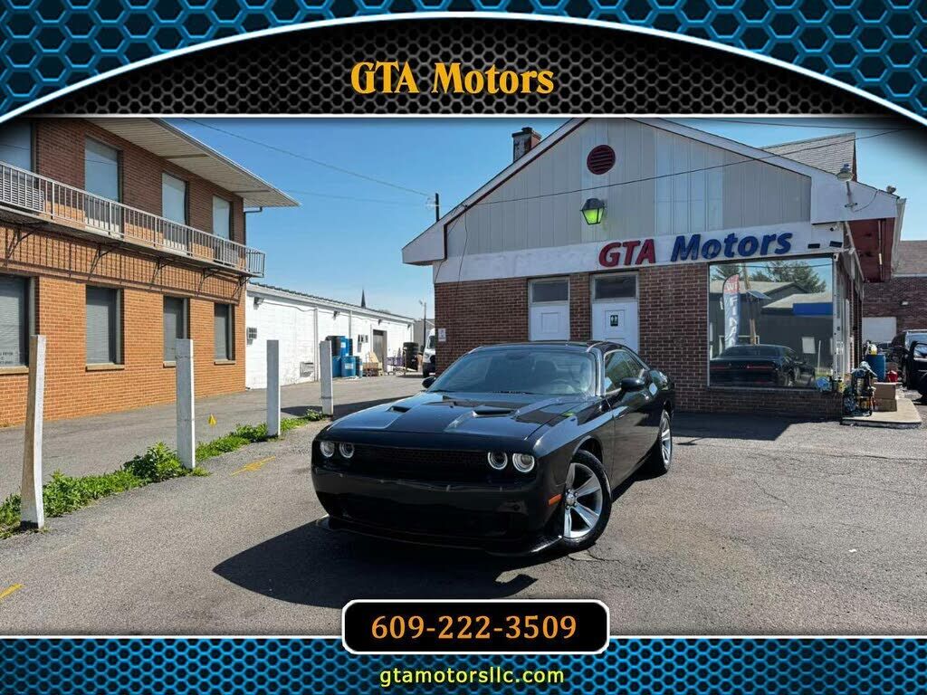 2016 DODGE Challenger