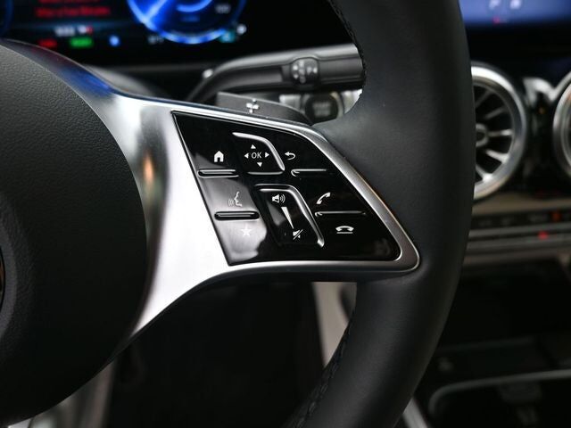 2024 MERCEDES-BENZ EQB-Class