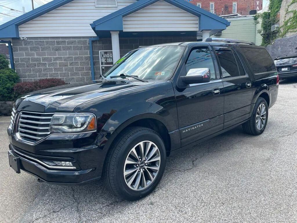 2016 LINCOLN Navigator