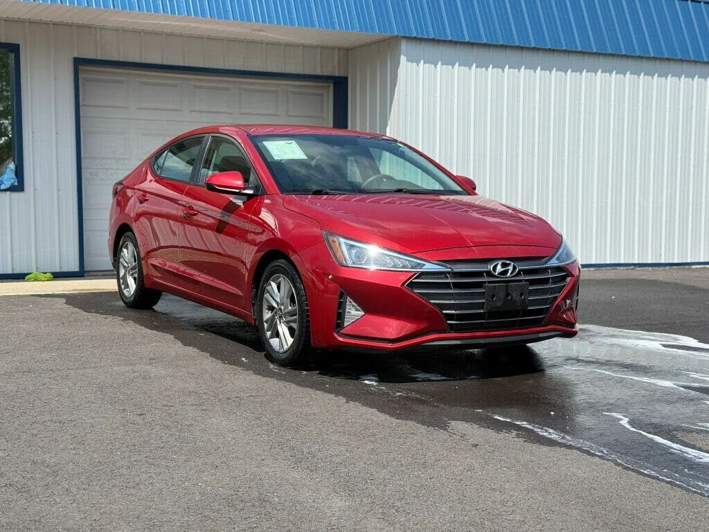 2019 HYUNDAI Elantra