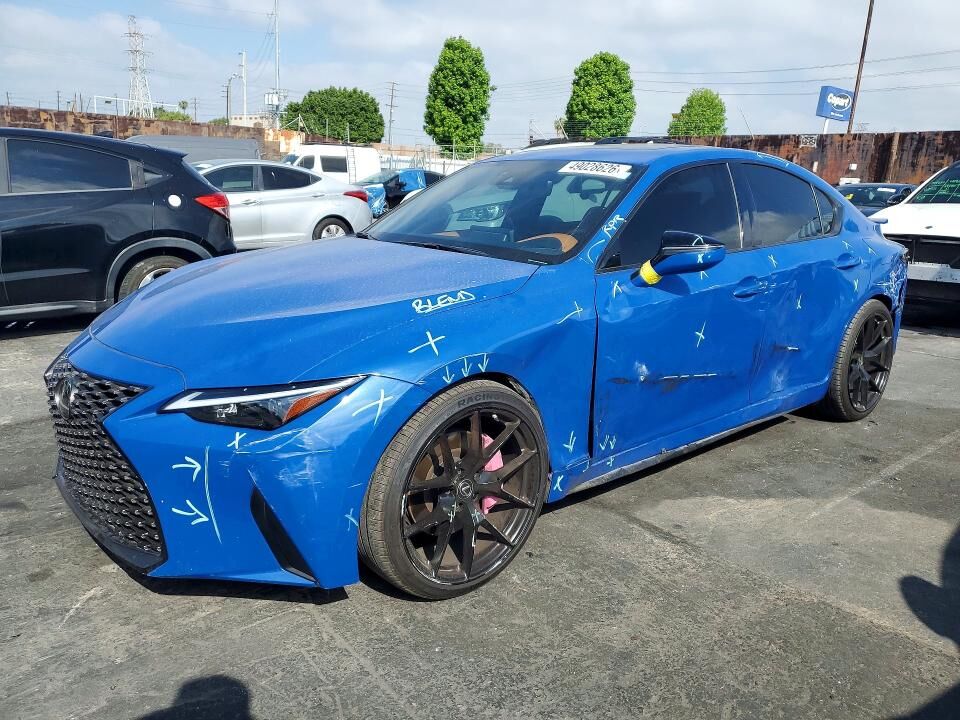 2021 LEXUS IS