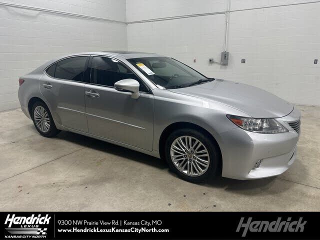 2013 LEXUS ES