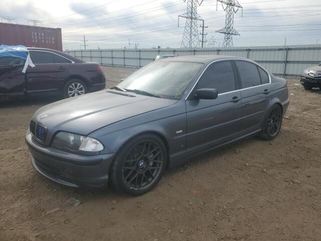 BMW 330i