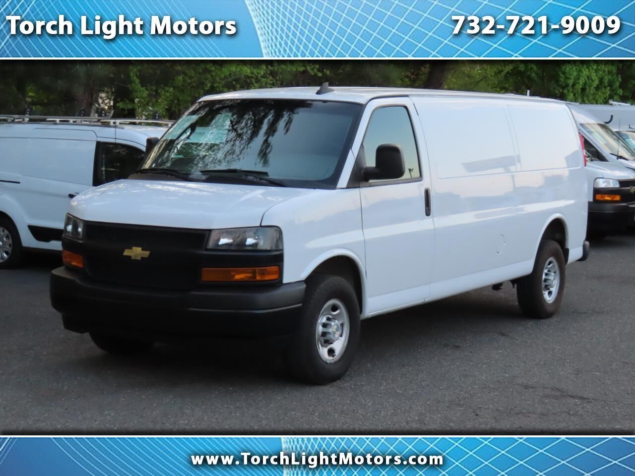 2023 CHEVROLET Express