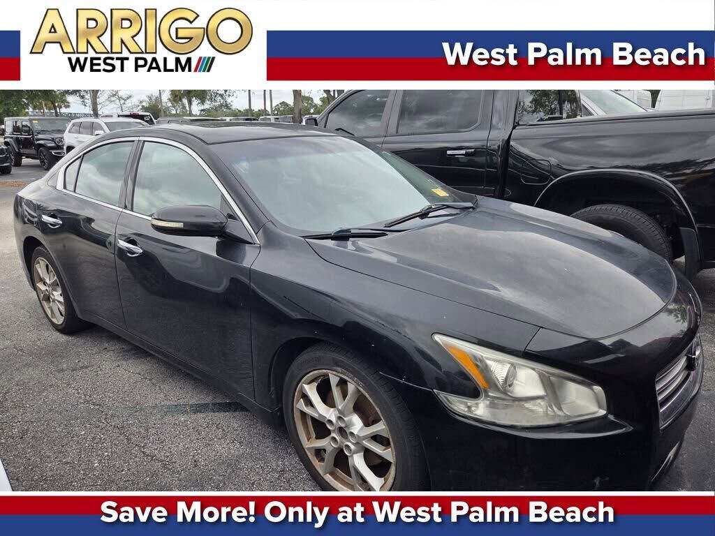 2014 NISSAN Maxima