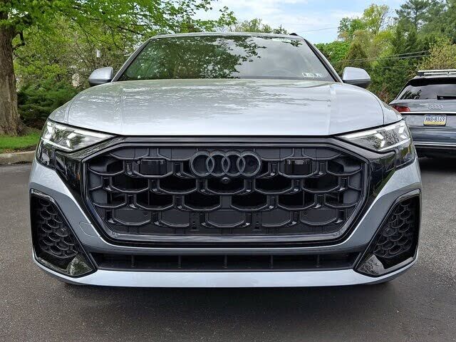 2026 Audi Q8