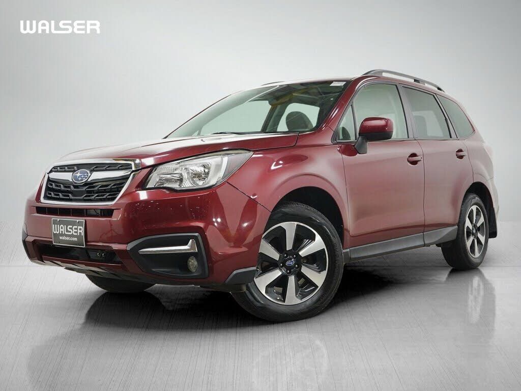 2017 SUBARU Forester