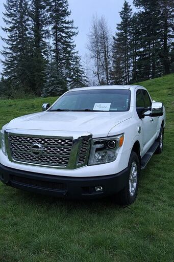 2016 NISSAN Titan