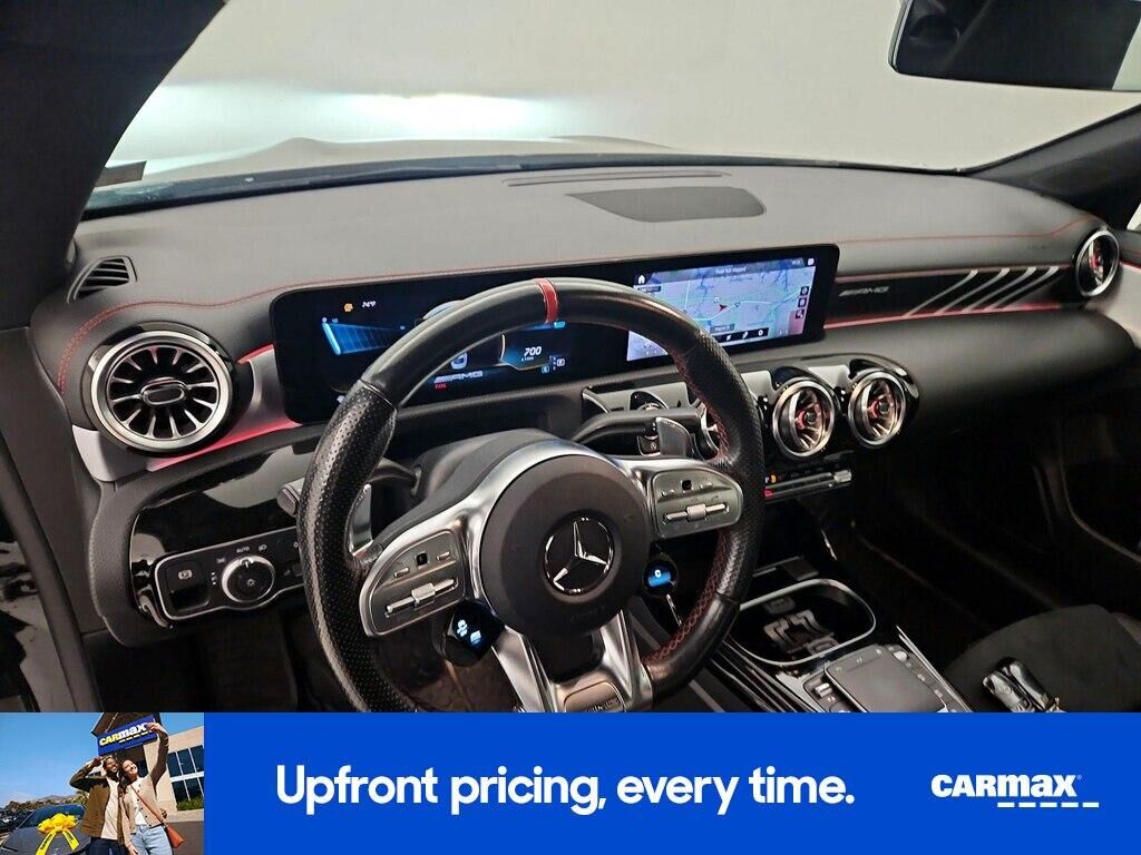 2022 MERCEDES-BENZ CLA-Class