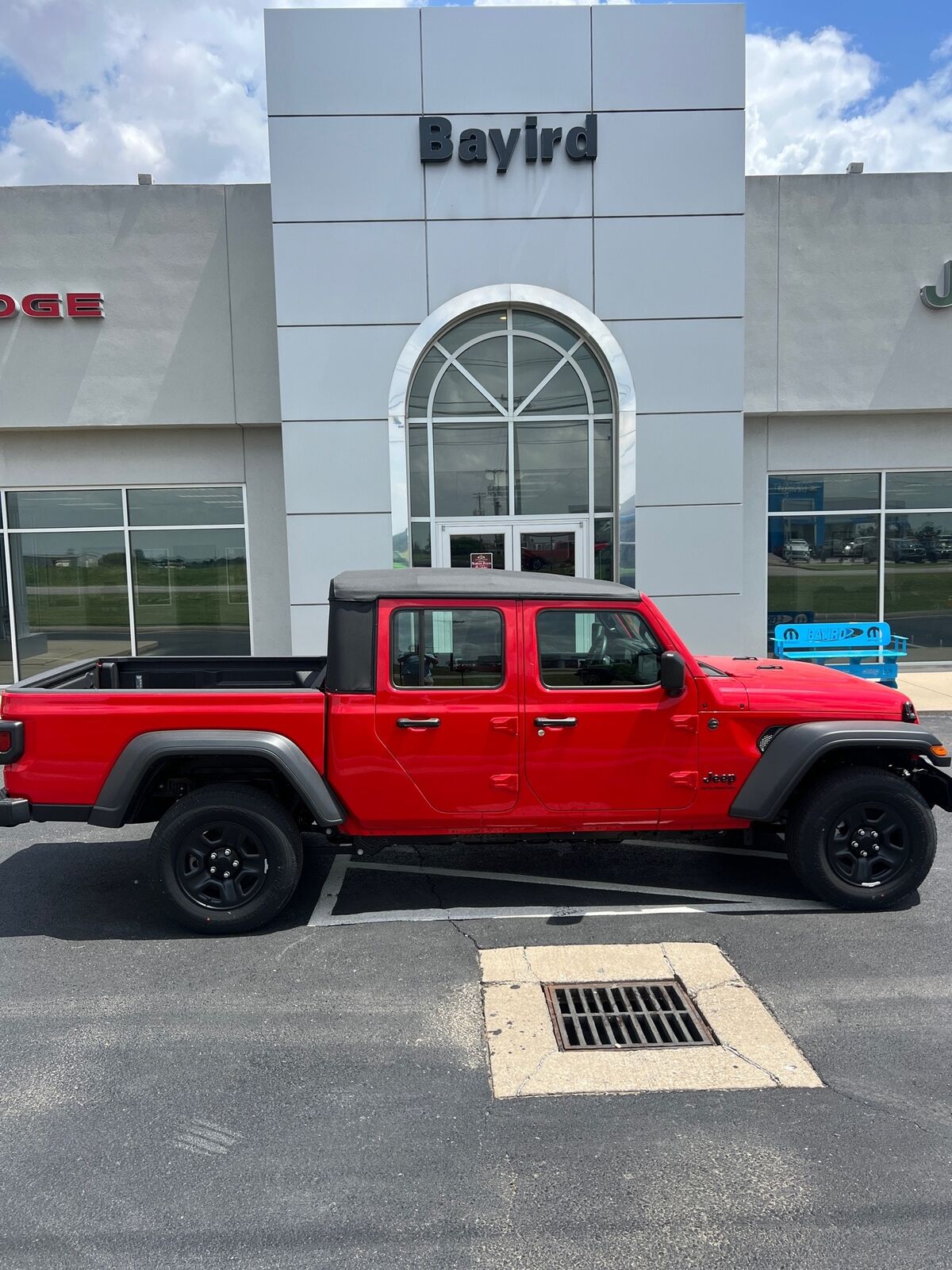 2026 JEEP Gladiator