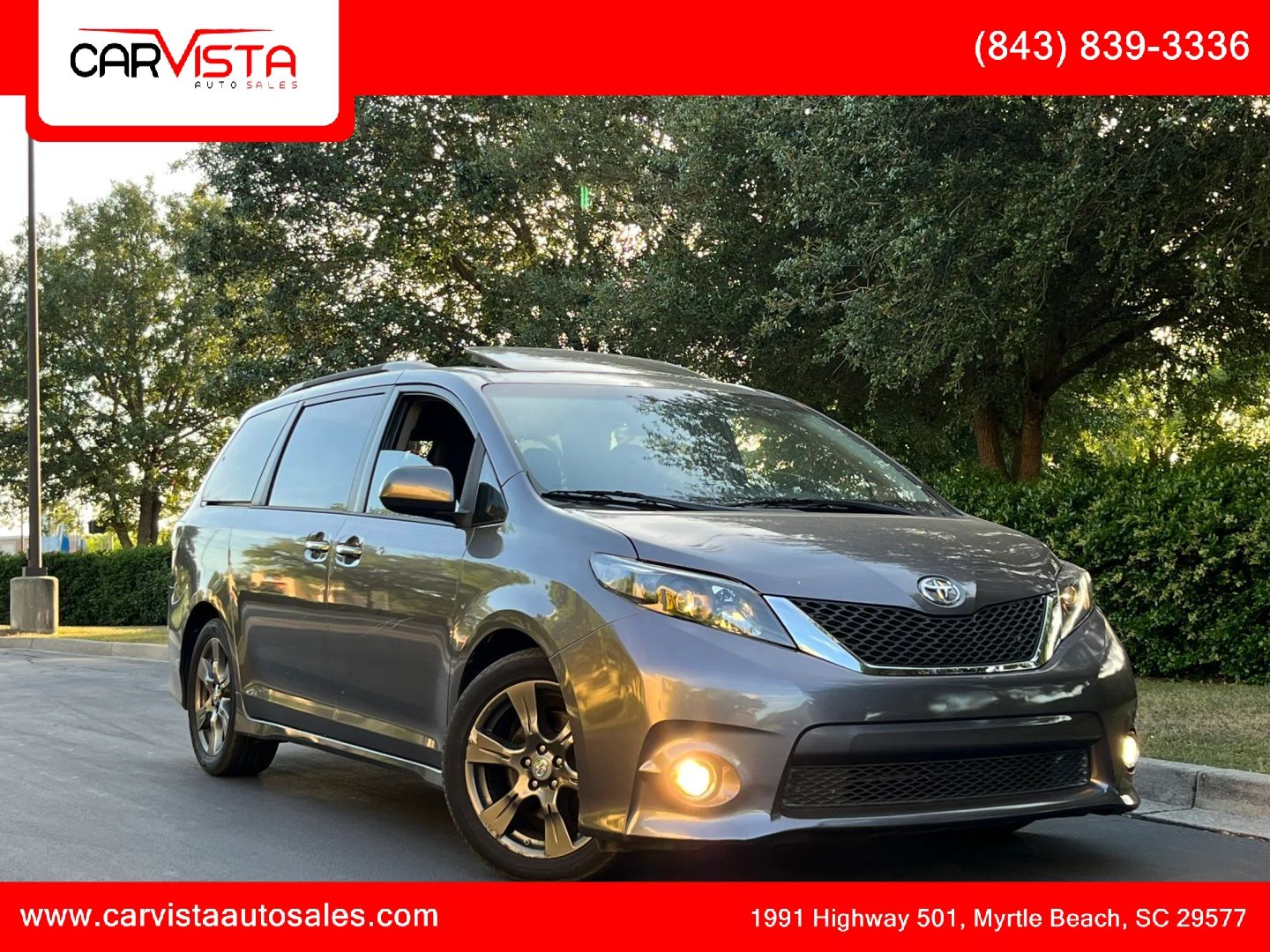 2017 TOYOTA Sienna