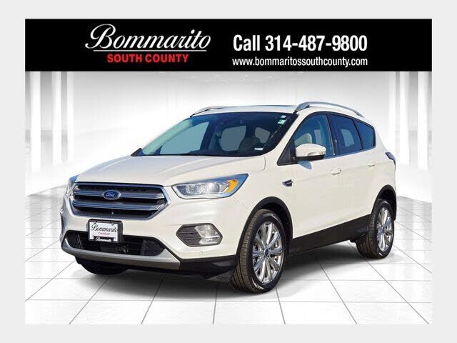 2017 FORD Escape