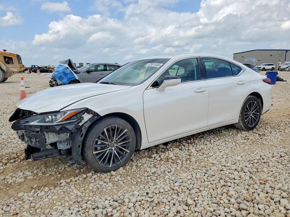 2024 LEXUS ES